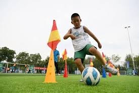 [天下足球]2025·年度巅峰对决